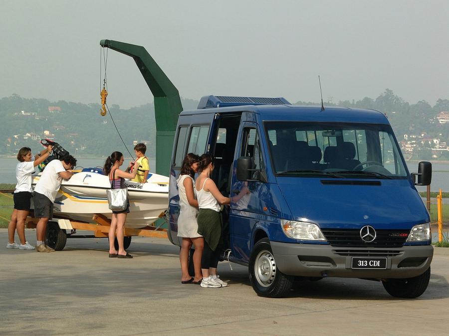  Mercedes-Benz Sprinter 2000 года  (фото 5 из 15)